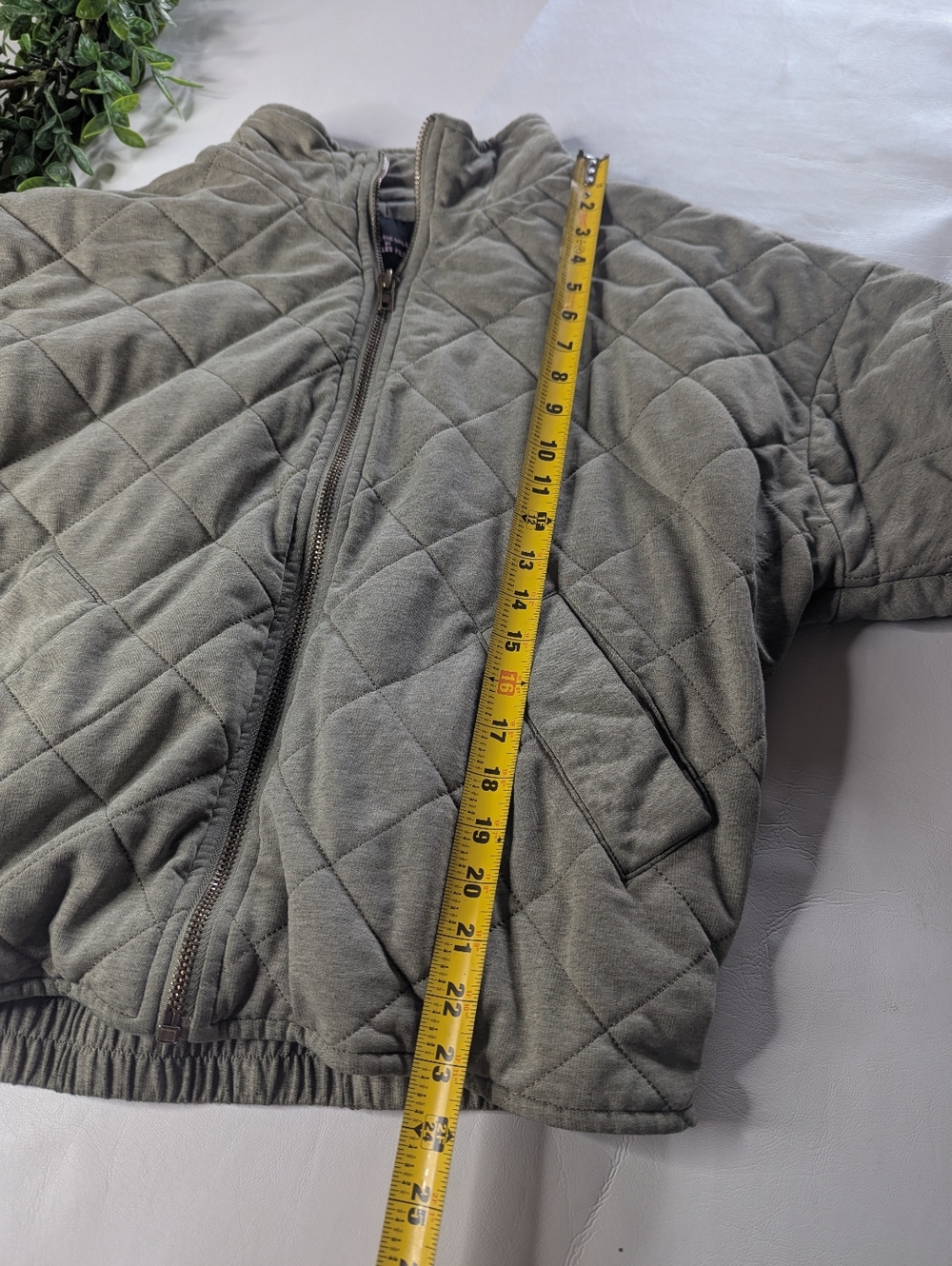 With The Girls By Avec Les Filles Quilted Green Jacket Size Medium - Picture 7 of 11